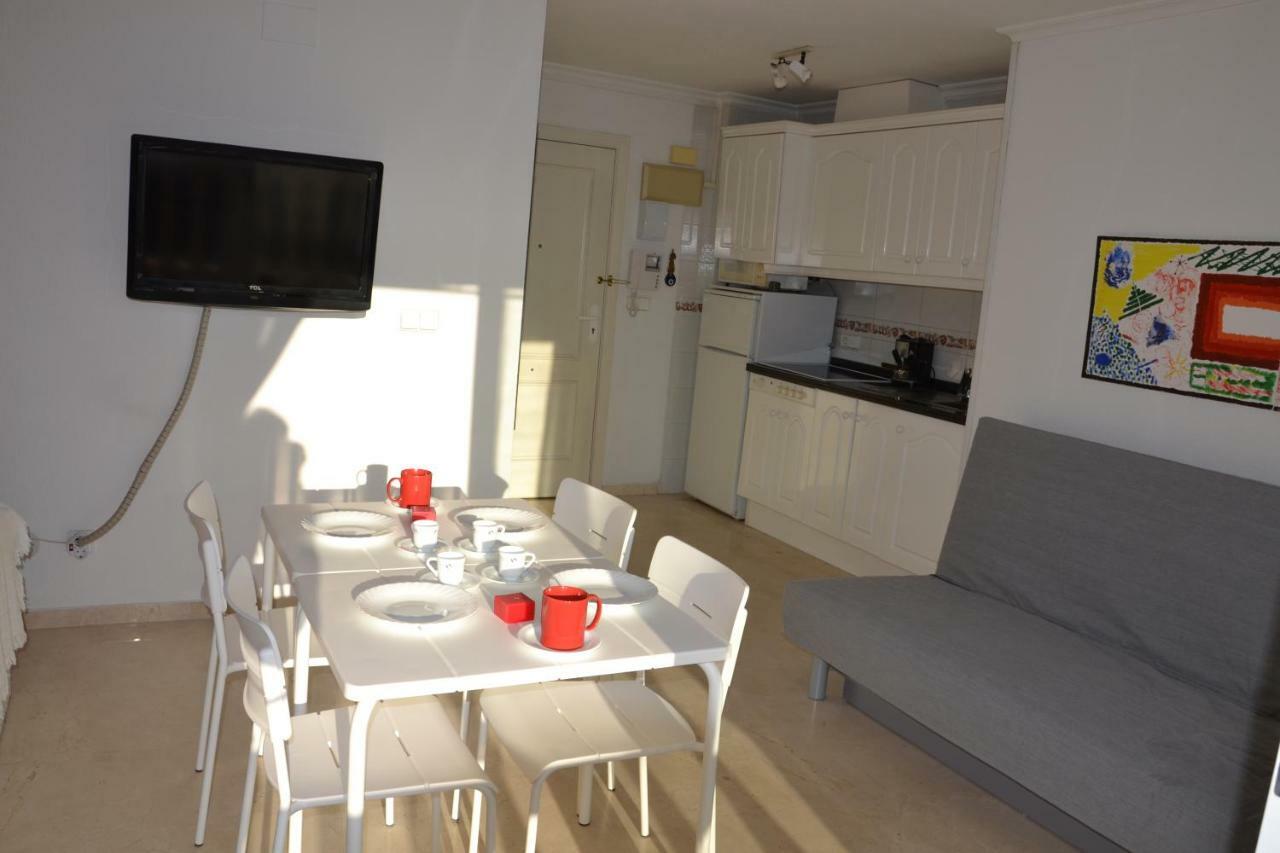 Apartamento Rod Torrevieja Exterior foto